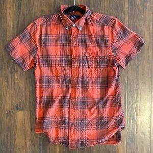 3/$15 Gap button down shirt